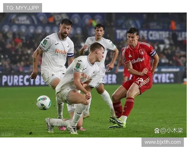 森林半场两球领先费队穆伊建功